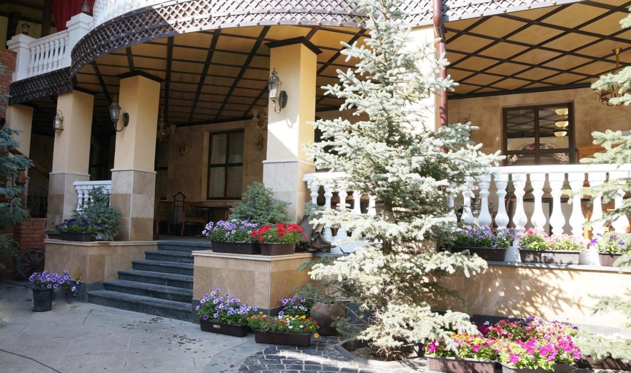 Egorkino Hotel Astana Exterior foto